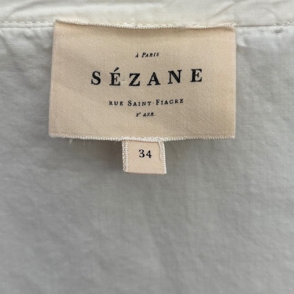 Sezane Kelly Ruffle Eyelet Blouse in Ecru, size 34 (USA 2) - Picture 8 of 16